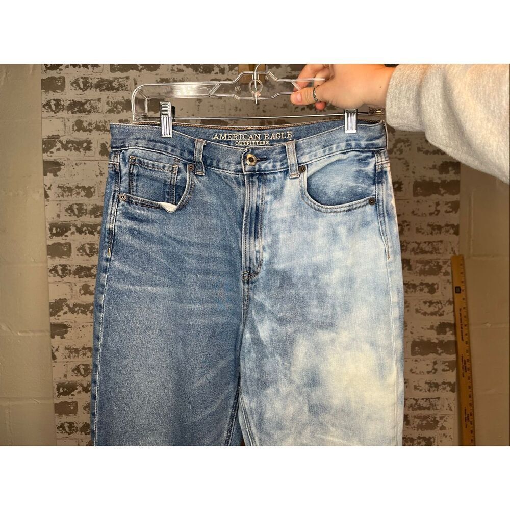 American Eagle | women mom jean bleach washed denim